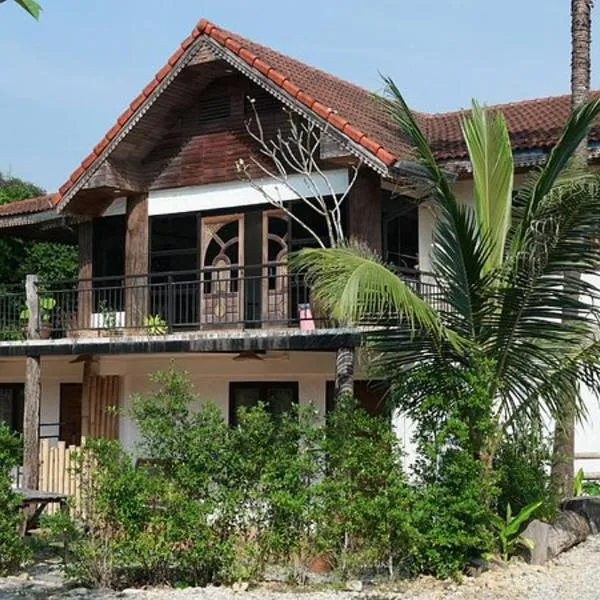 Kingfisher House, hotel in Sangkhla Buri