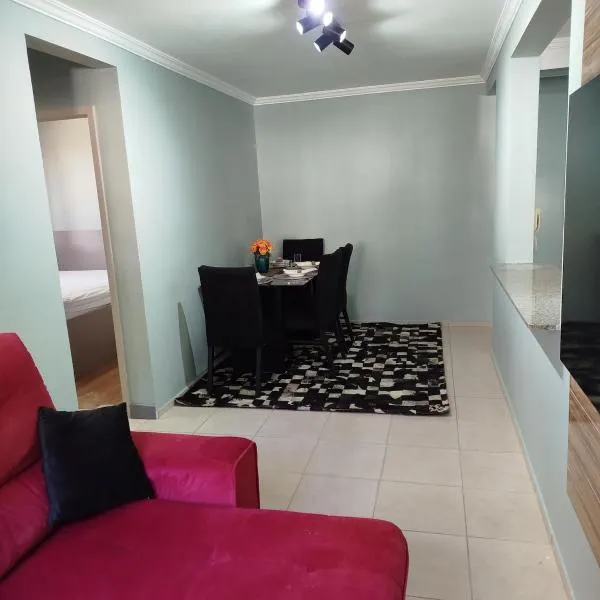 Apartamento a 5 minutos do centro de Franca -Sp-SP, hotel in Franca