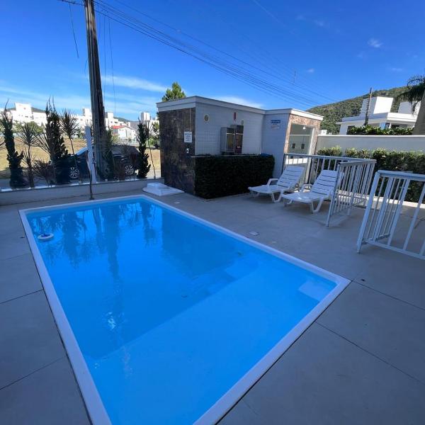 Lindo apto com piscina e churrasqueira a 400m da praia! - Foto 4