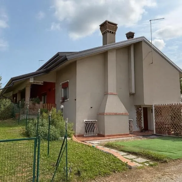 Casa Vacanza L'oasi, ξενοδοχείο σε Salzano