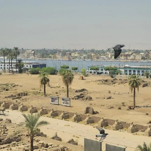 S S Luxor Hotel, hotel di Luxor