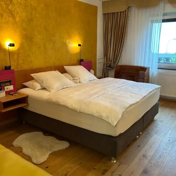 Golden Rooms, hotel in Völkermarkt