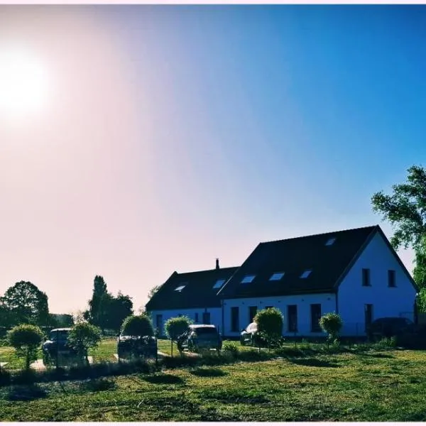 B&B Heinehoeve, hotel in Kaprijke