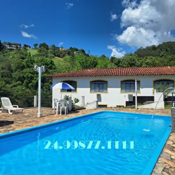 Pousada 3 Corações Penedo, hotel in Penedo