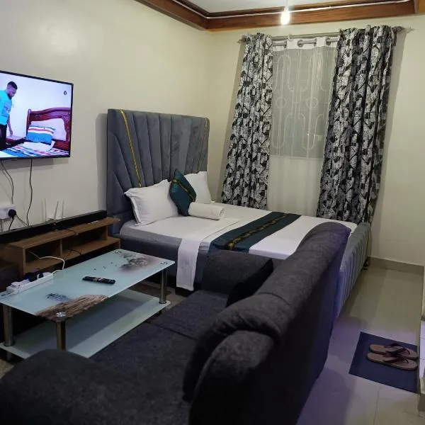 Luxe tavern and grills, hotel a Mtwapa