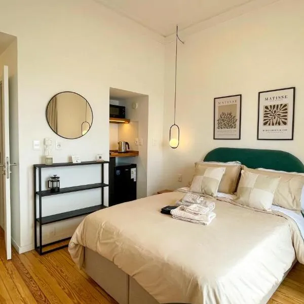 Rambla Bliss Suites con Vista al Mar、モンテビデオのホテル