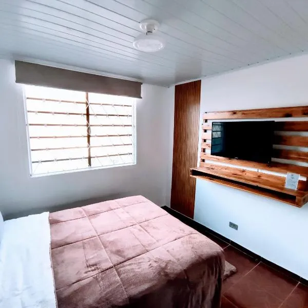 Suíte Nosso Abrigo - Jaguaribe 2km do Capivari，位于坎波斯杜若尔当的酒店