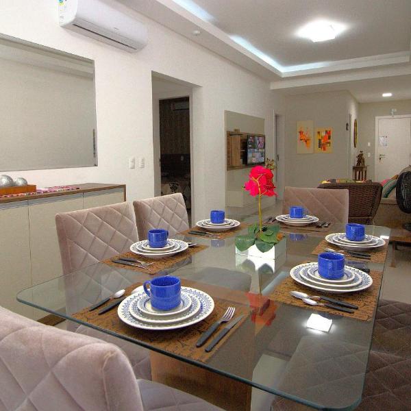 1067 - Apartamento para locação em Bombinhas com 03 suítes