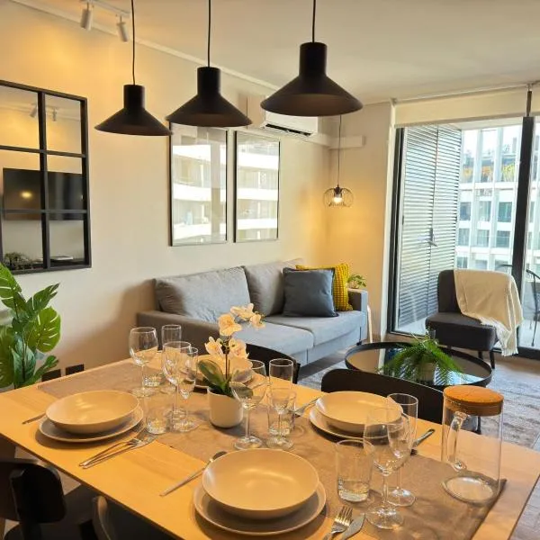 HOM I De LUJO 2D2B 4PAX cerca a Mall AltoLasCondes, hotel i Santiago
