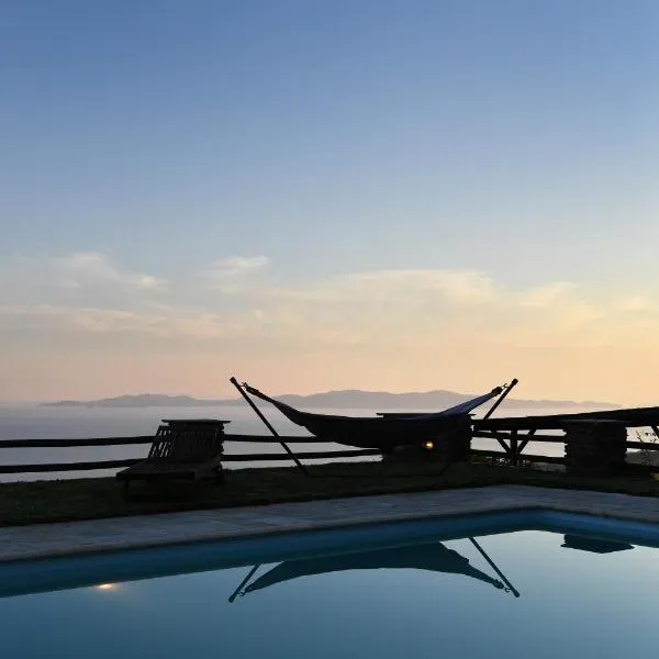 Tinos Sky View Villa, hotel v destinaci Arnados
