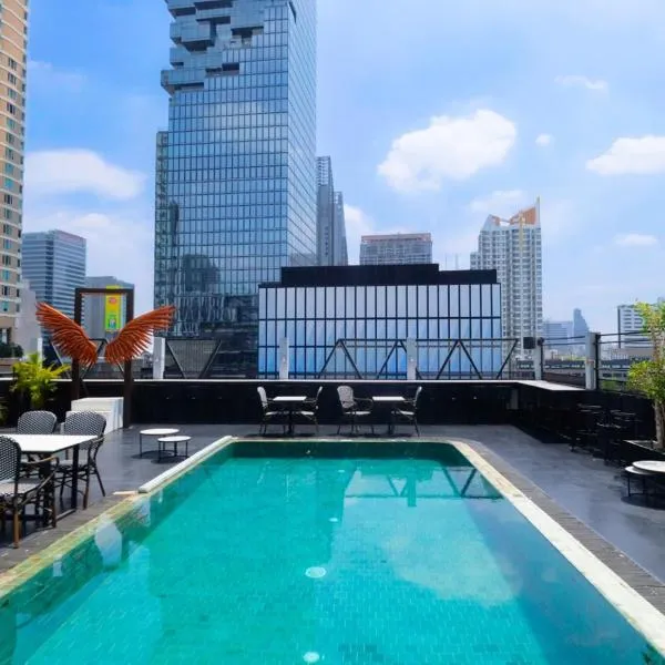 Sora Hotel Silom, khách sạn ở Bangkok