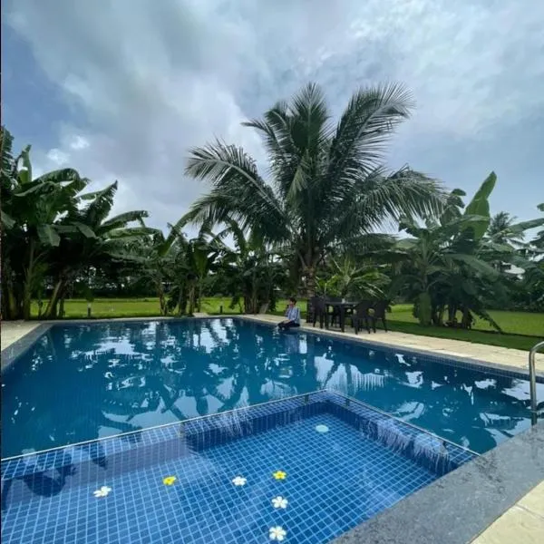 Leela beachside stay, hotel in Kashid