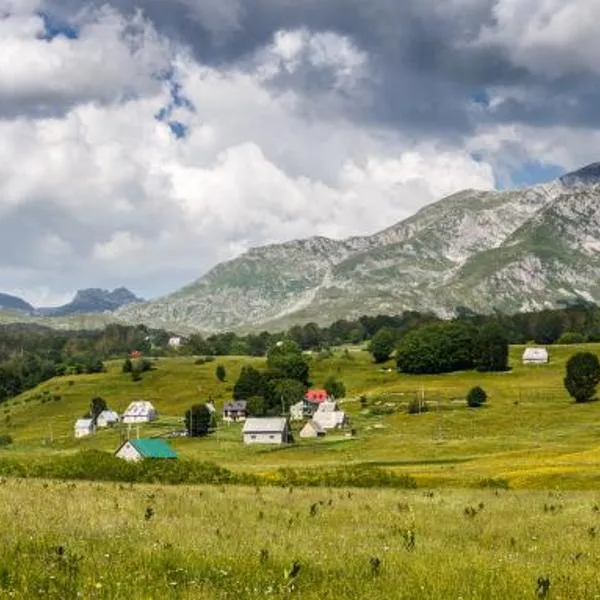 Eco Village Highlander、ジャブリャクのホテル