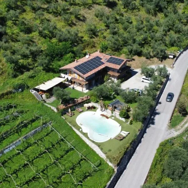 Agriturismo Maso le 4 stagioni – hotel w Arco