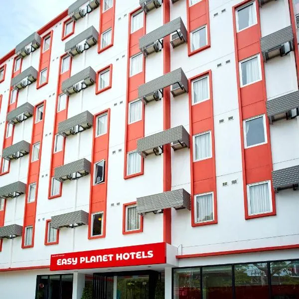Easy Planet Pattaya – hotel w mieście Pattaya Central