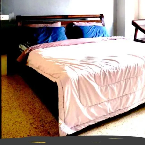 Swanky Sojourns Cosy Home Stay, hotel in Kolhapur