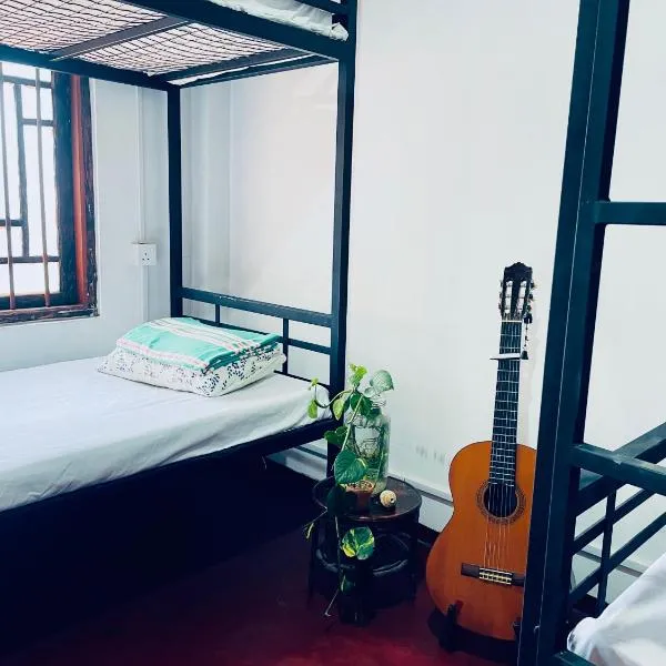 Ku'Vana Hostel Kandy, hotel em Kandy