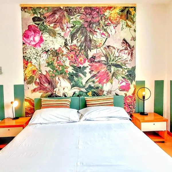 Centralissimo tra i MERCATiNi di Natale!!, hotel in Trento