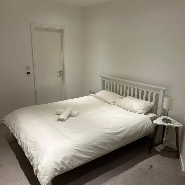 Luxury Apartments Pinnacle Apartments, hotelli Croydonissa