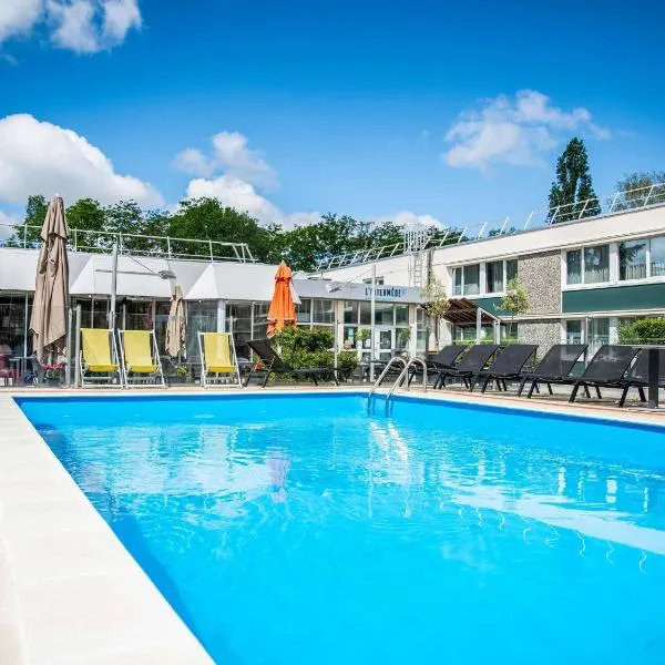 Hotel Novotel Evry Courcouronnes, hotel a Courcouronnes