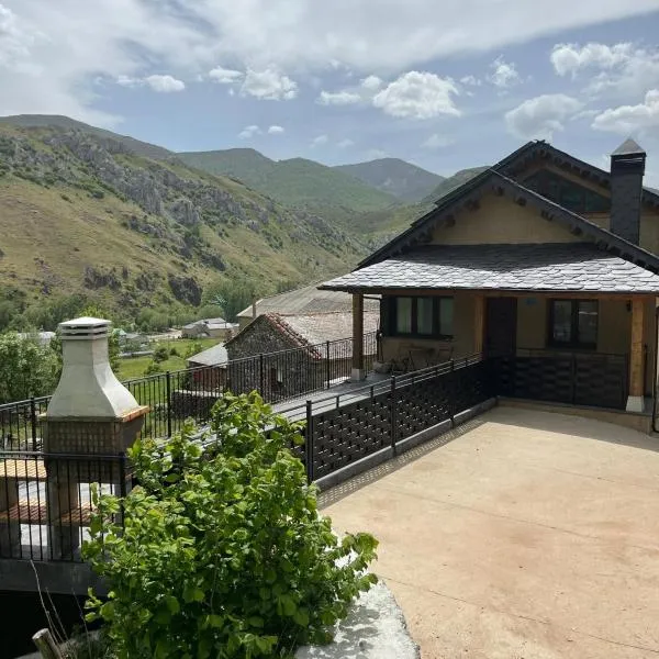 Vivienda Turistica Cueto Larama VUT-LE-860, hotel in Villafeliz