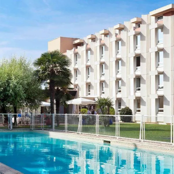 Novotel Nice Aéroport Cap 3000, hotel in Saint-Laurent-du-Var