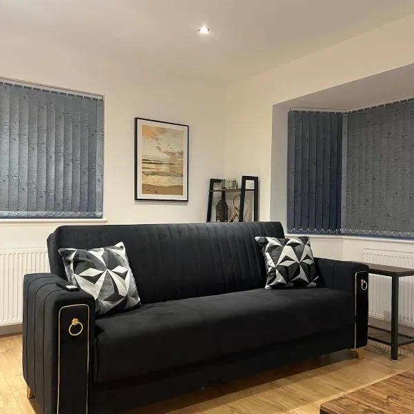 No4 Lux & Cosy Private Apartment in Nuneaton, hotel em Nuneaton