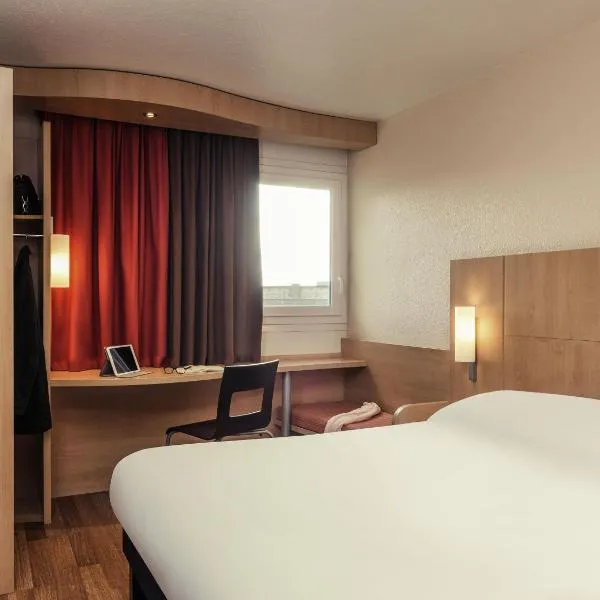 ibis Epinay sur Seine - Gennevilliers, hotel in Épinay-sur-Seine