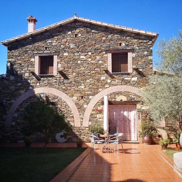 Casa Rural La Almazara Del Cristo, ξενοδοχείο σε Serradilla