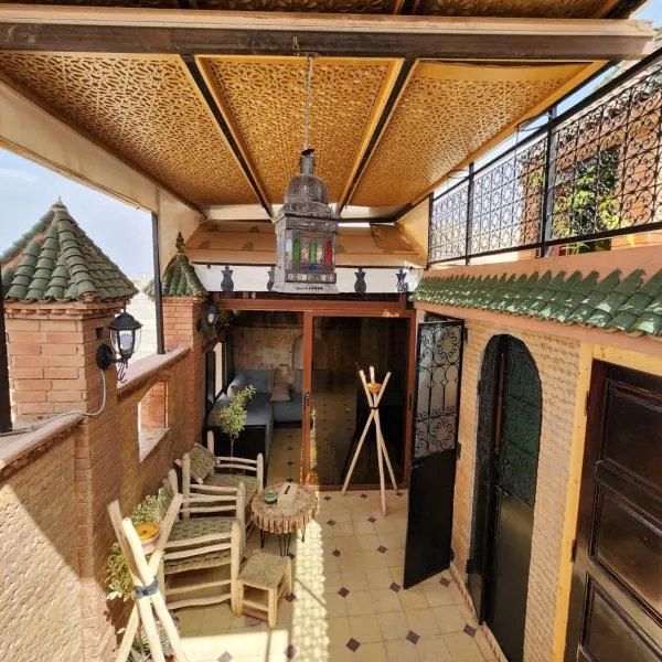 Riad Hostel ADI, hotel in Marrakech