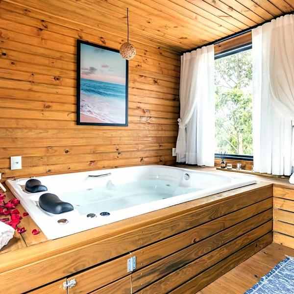 Casa com Banheira, Piscina e Quadra de Areia - Foto 3