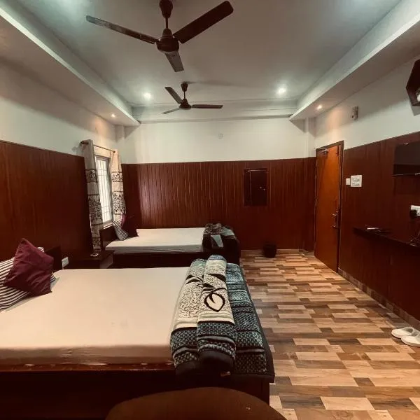 HOTEL ROYAL CiTY KOCH BEHAR, hotel in Koch Bihār