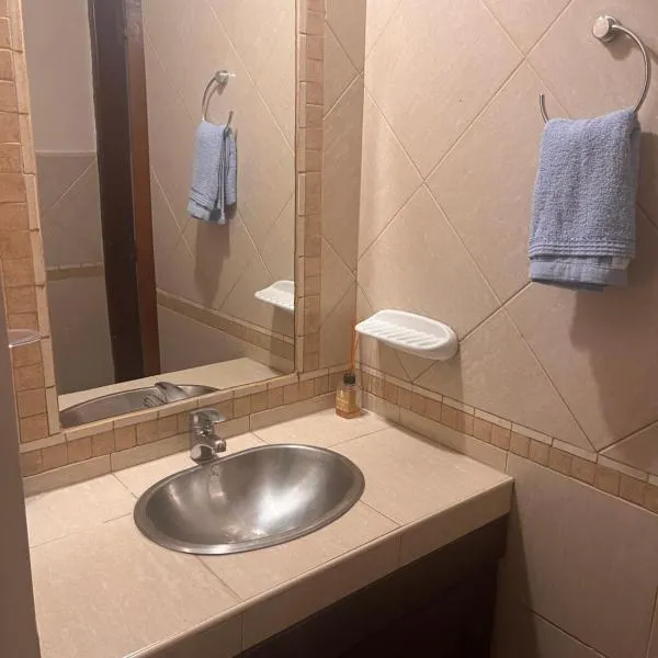 Buenos Aires Apart, hotel v destinaci Charata