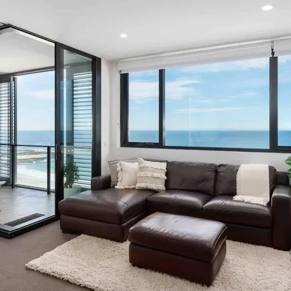Beachfront Beauty - Lowered Prices Until December 2025!, hotel a Newcastle