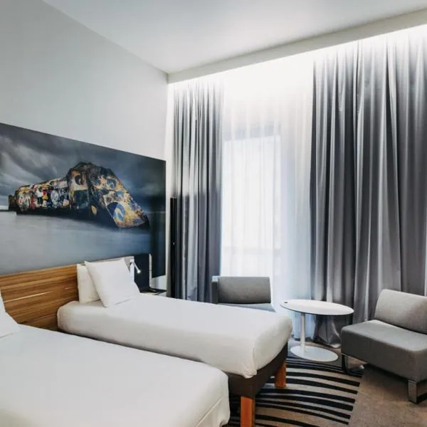 Novotel Paris Charles de Gaulle Airport, ξενοδοχείο στο Ρουασλι-αν-Φρανς