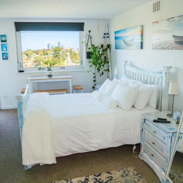 A Little Slice of Fremantle One Bedroom Character Apartment, hotel in Fremantle