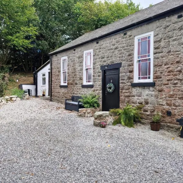 The Old Nant-y-Fflint Chapel, hotel in Holywell