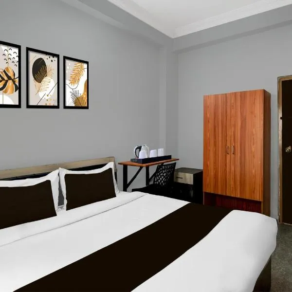 Super Hotel O Shamshabad Station Formerly Grand Vista Hotel, hotel in Shamshabad