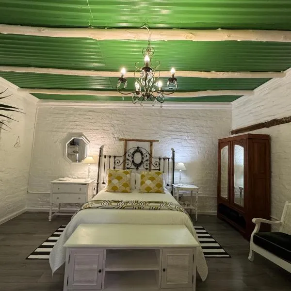 Rietjiesbos Self Catering, hotel in Graaff-Reinet