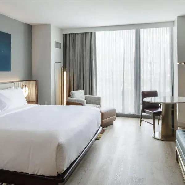 Hilton Arlington Rosslyn The Key: Arlington şehrinde bir otel