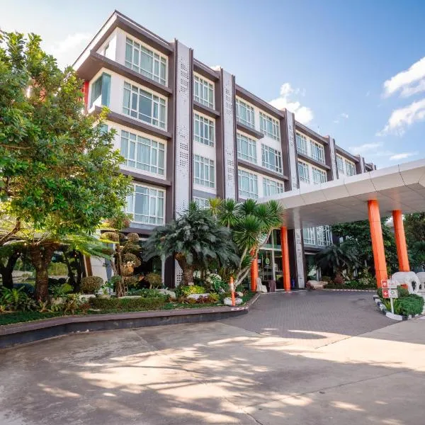 Avada Hotel, hotel a Trat
