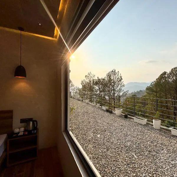 Anupraas Resort, hotel in Lansdowne