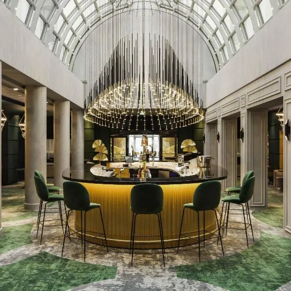 Le Louis Hotel Versailles Château - MGallery Collection, hôtel à Versailles