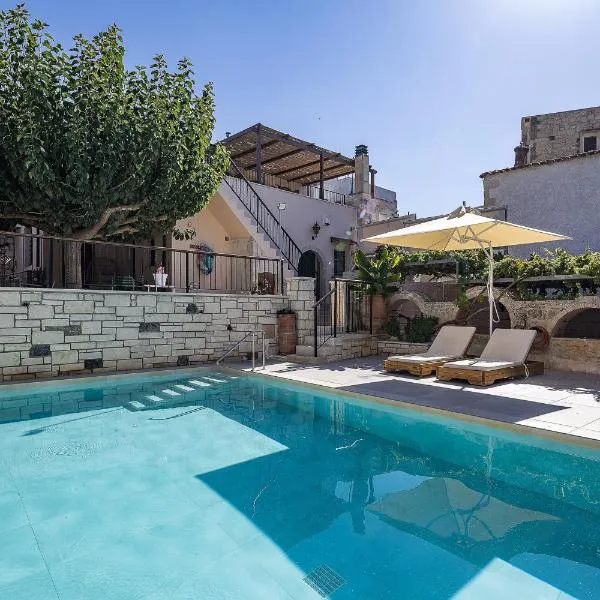 Captain's Hyatt, hotel in Garazo