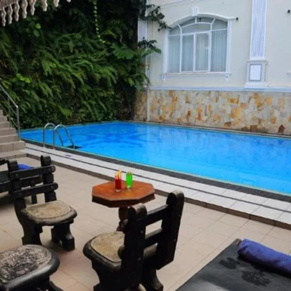 Centauria Hill Resort, khách sạn ở Ratnapura