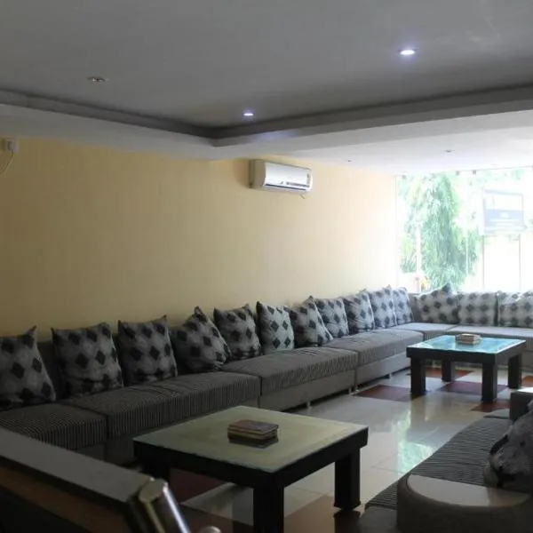 Hotel tathagat bodhgaya near main temple, hotel di Bodh Gaya