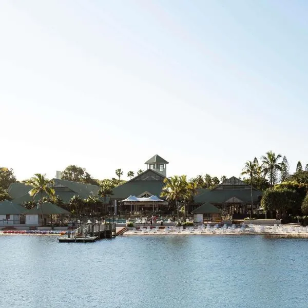 Novotel Sunshine Coast Resort, hotel in Twin Waters