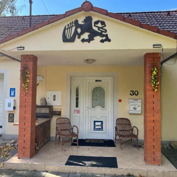Ubytování v soukromí, hotel a Slup