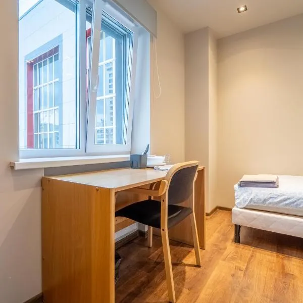 RVR Smart Apartments Riga with Free Parking and Self Check-in, hotel in Riga