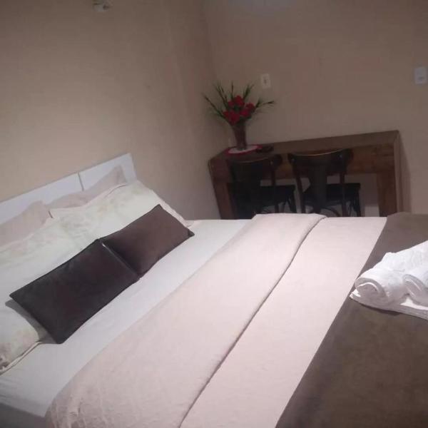 Brocker Hostel Pousada